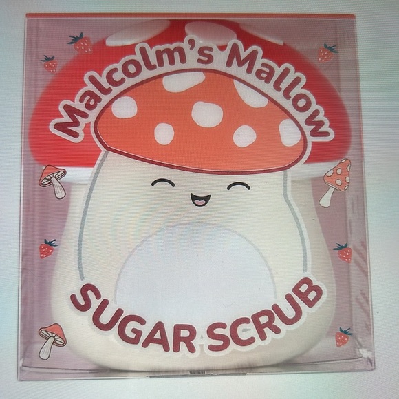 TONYMOLY Strawberry Mushroom Facial Scrub - Picture 5 of 5